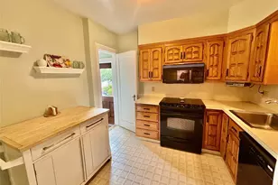 163-49 16th Ave, Whitestone, NY 11357 - Photo 6