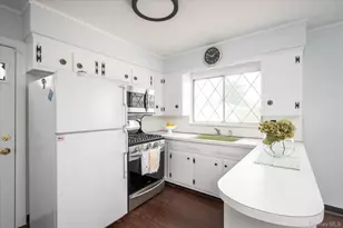 138 Davison Ave, Oceanside, NY 11572 - Photo 6