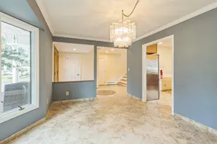 21 Tulipwood Dr, Commack, NY 11725 - Photo 8