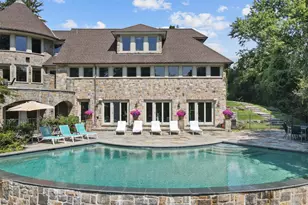 383 Woodlands Rd, Harrison, NY 10528 - Photo 2