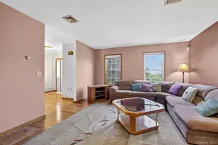 561 Toleman Rd, Rock Tavern, NY 12575 - Photo 8