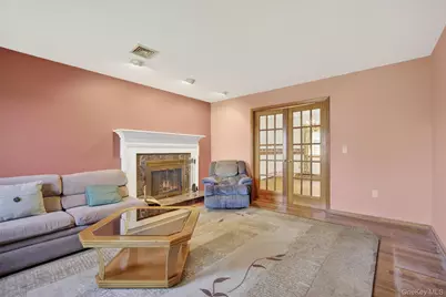 561 Toleman Road, Rock Tavern, NY 12575 - Photo 6