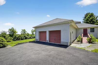 561 Toleman Road, Rock Tavern, NY 12575 - Photo 4