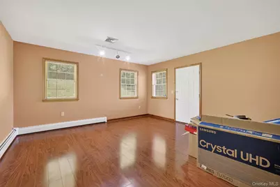 561 Toleman Road, Rock Tavern, NY 12575 - Photo 14