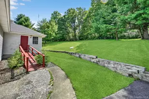 561 Toleman Rd, Rock Tavern, NY 12575 - Photo 30