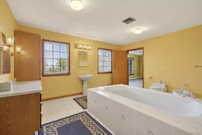 561 Toleman Road, Rock Tavern, NY 12575 - Photo 16