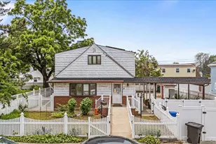 130-10 161st St, Jamaica, NY 11434 - Photo 1