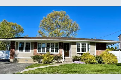 5 Fruitwood Lane, Commack, NY 11725 - Photo 1