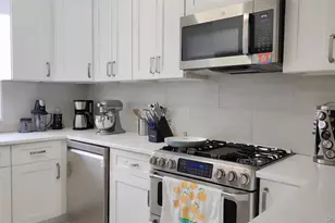 67-38 E 108St St, Forest Hills, NY 11375 - Photo 6