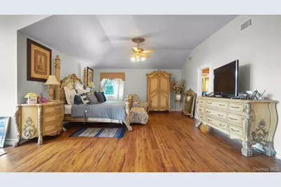 59 Lidge Drive, Farmingville, NY 11738 - Photo 34