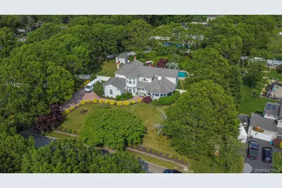 59 Lidge Drive, Farmingville, NY 11738 - Photo 8