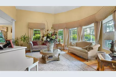 59 Lidge Drive, Farmingville, NY 11738 - Photo 14