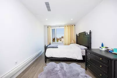 136-20 Booth Memorial Avenue #3H, Flushing, NY 11355 - Photo 4