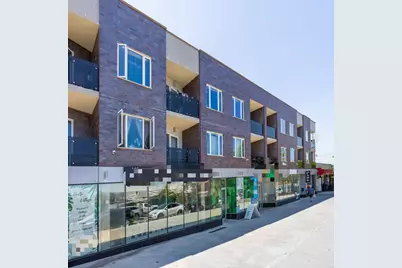 136-20 Booth Memorial Avenue #3H, Flushing, NY 11355 - Photo 1