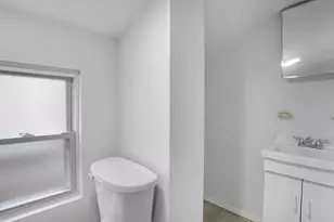 145-50 107th Ave, Jamaica, NY 11435 - Photo 16