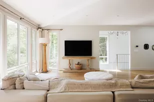 320 Long Hill Rd, Hopewell Junction, NY 12533 - Photo 8