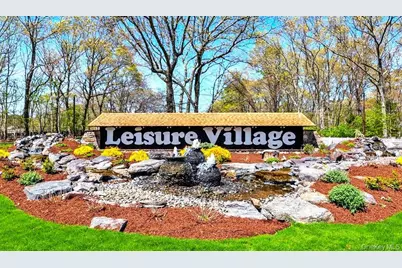 259 Newcastle Court #E, Ridge, NY 11961 - Photo 6