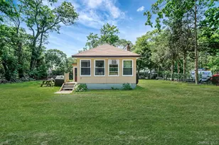 27 Dana Ave, Mastic, NY 11950 - Photo 2