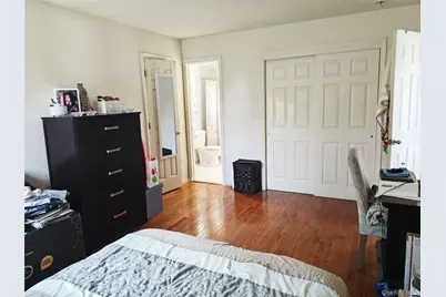 1056 E Arthur Street, Uniondale, NY 11553 - Photo 16