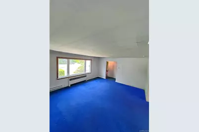 408 Ackerson Boulevard, Brightwaters, NY 11718 - Photo 4