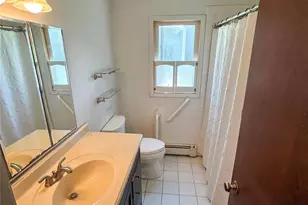 408 Ackerson Blvd, Brightwaters, NY 11718 - Photo 6