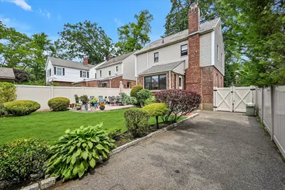 33-50 210 Street, Bayside, NY 11361 - Photo 16