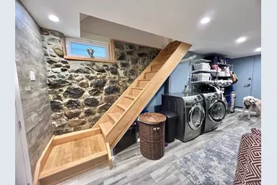 57-16 66 Street, Maspeth, NY 11378 - Photo 24