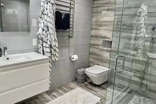 57-16 66th St, Maspeth, NY 11378 - Photo 28