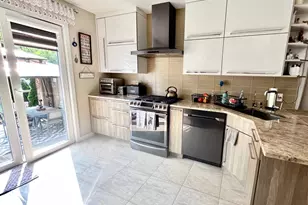 57-16 66th St, Maspeth, NY 11378 - Photo 18