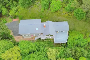 542 Montauk Hwy, Southampton, NY 11968 - Photo 26