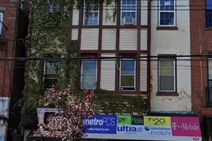 194 Bay St, New York, NY 10301 - Photo 1