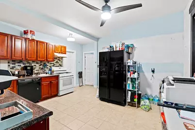 194 Bay Street, New York, NY 10301 - Photo 24