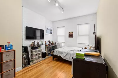 194 Bay Street, New York, NY 10301 - Photo 20