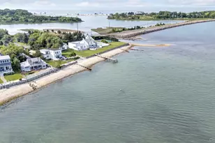 12910 Main Rd, East Marion, NY 11939 - Photo 2