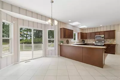 3 Heidi Lane, Mount Sinai, NY 11766 - Photo 14