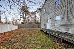 651 Windmill Ave, North Babylon, NY 11703 - Photo 18