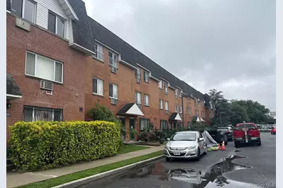 1316 33rd Avenue, Astoria, NY 11106 - Photo 2