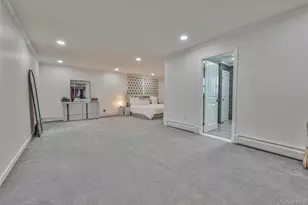 86 S Cabot Ln, Westbury, NY 11590 - Photo 14