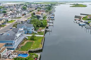 744 S Long Beach Ave, Freeport, NY 11520 - Photo 36