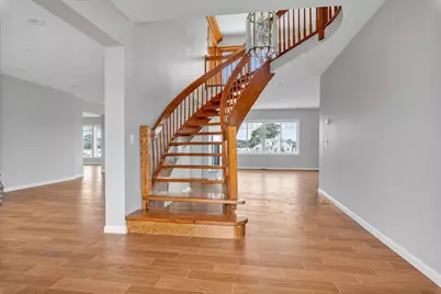 744 S Long Beach Avenue, Freeport, NY 11520 - Photo 2