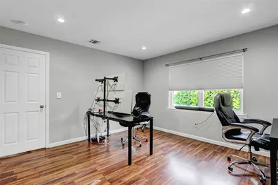 2441 New York Avenue, Melville, NY 11747 - Photo 18