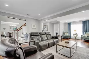 2441 New York Ave, Melville, NY 11747 - Photo 6