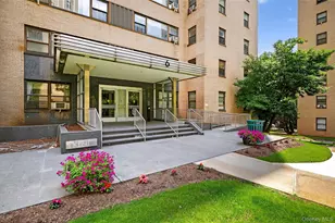 6 Fordham Hill Oval, Bronx, NY 10468 - Photo 2