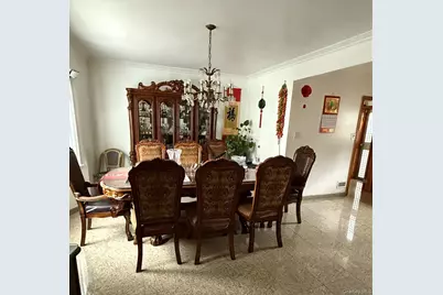 146-28 Bayside Avenue, Flushing, NY 11354 - Photo 4