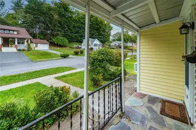 9 Oakland Avenue, Walden, NY 12586 - Photo 4