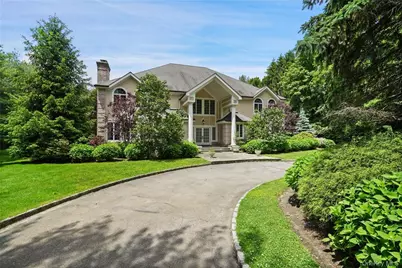 9 Lincoln Woods, Purchase, NY 10577 - Photo 2