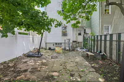 9406 76th Street, Ozone Park, NY 11416 - Photo 28