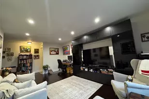 33-27 91st St, Jackson Heights, NY 11372 - Photo 4