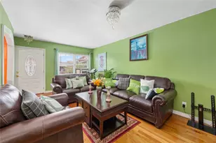 1157 E 102nd St, Brooklyn, NY 11236 - Photo 2