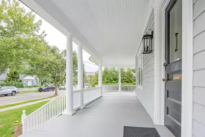 131 Ostrander Avenue, Riverhead, NY 11901 - Photo 4